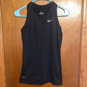 Nike Black Fitted Sleeveless Tank Top